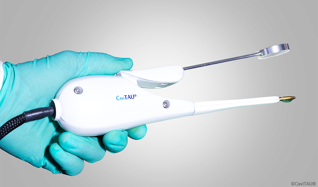 CaviTAU Gerät Handstück